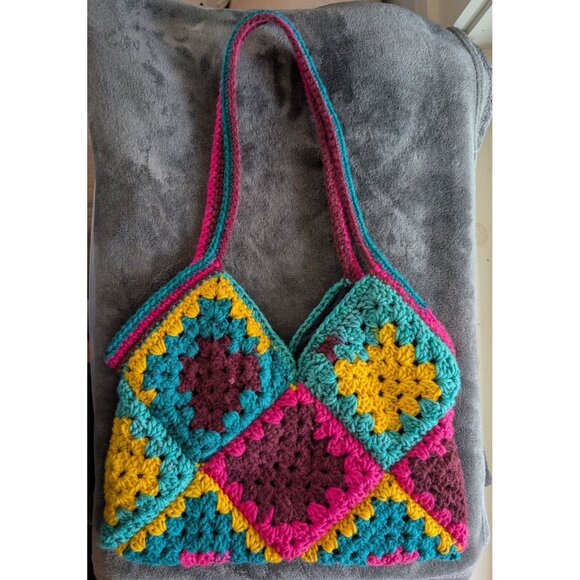 Handmade Multicolor Crochet Granny Square Lined Tote Bag With Patchwork Design - Picture 4 of 9